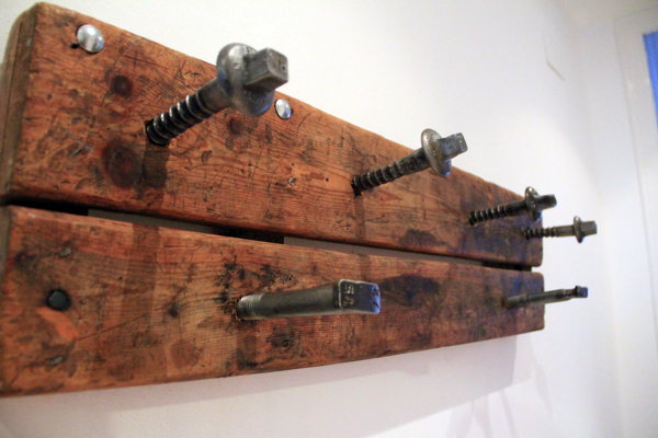 Perchero Rustico Tornillo