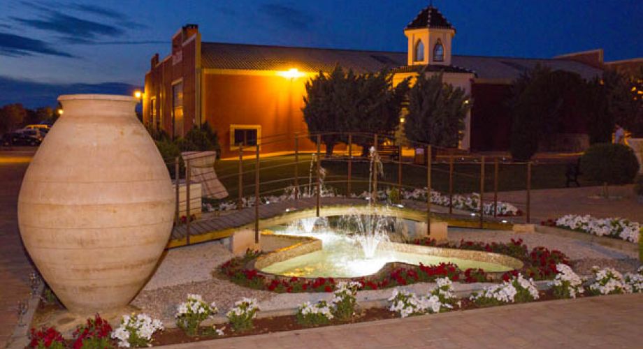 Proyecto de ampliación y reforma de bodega 