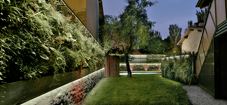 JARDIN VERTICAL AIR GARDEN | SHOWROOM VITORIA 