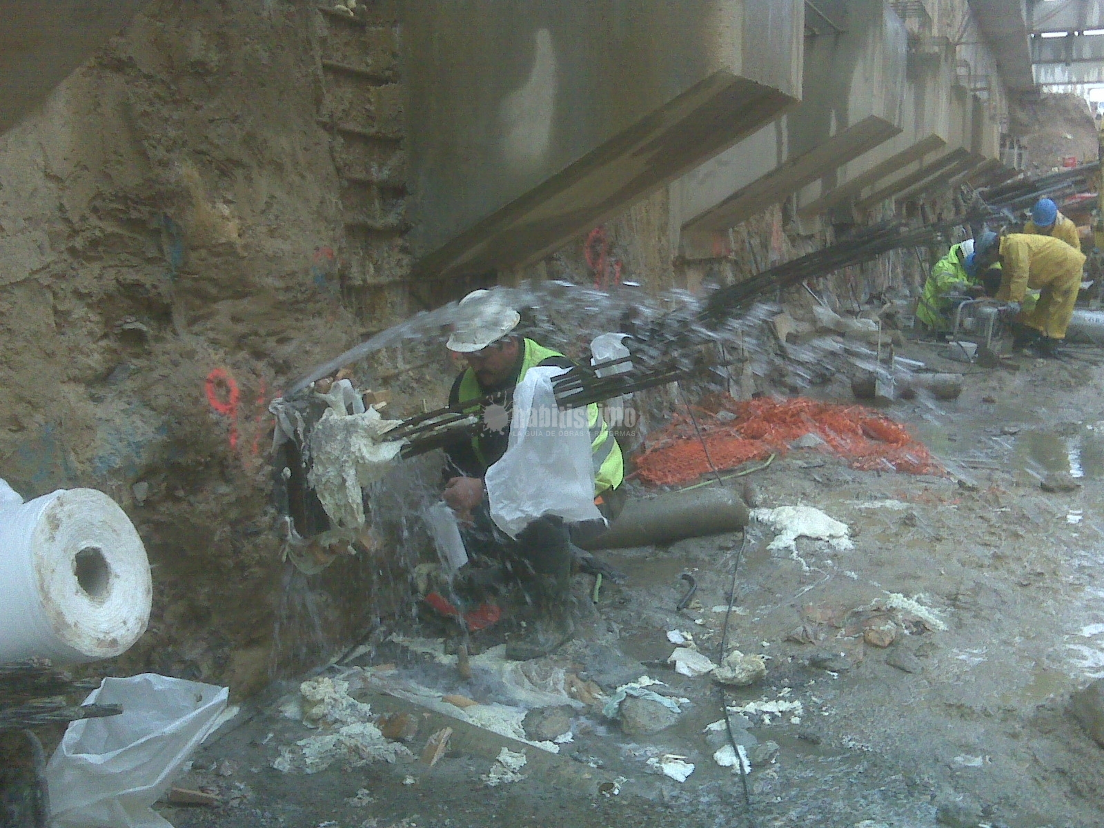 SELLADO DE VIAS DE AGUA