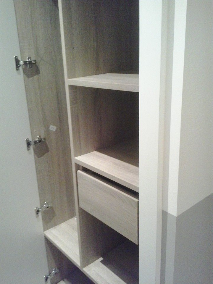 Armarios lacados a medida y literas a gusto del cliente (elegidas de revista de decoracion)