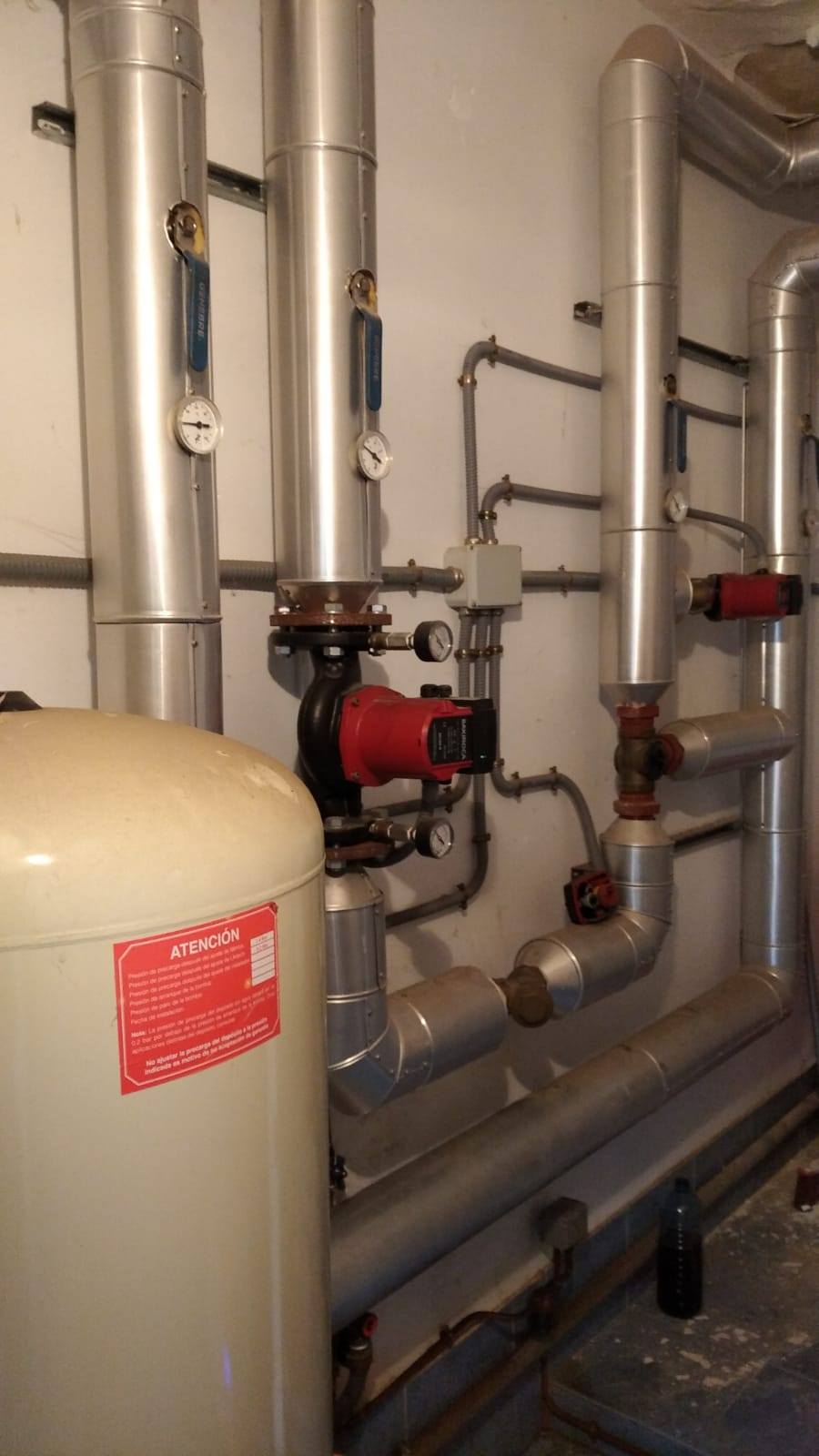 Mantenimiento en sala de calderas