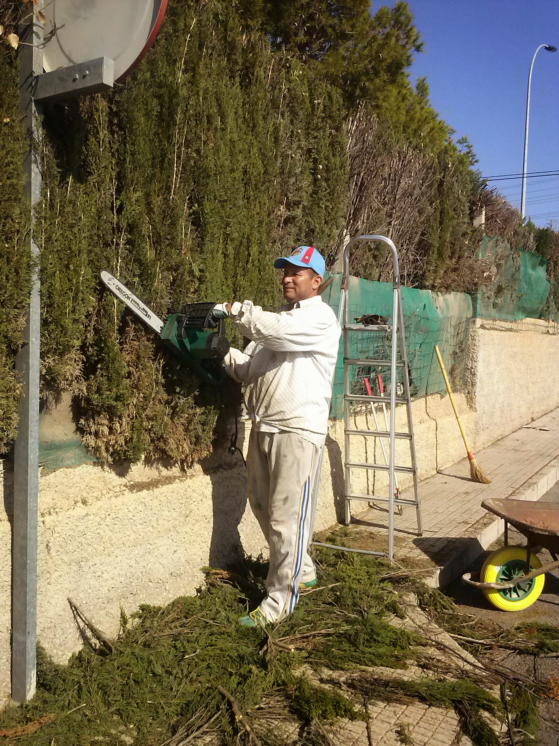 14 oficios 21 reparaciones