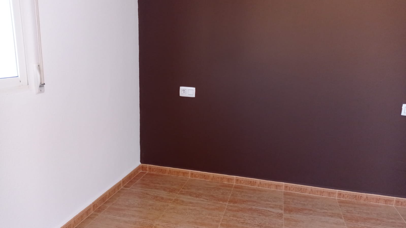 duplex de 3 plantas en distintos colores