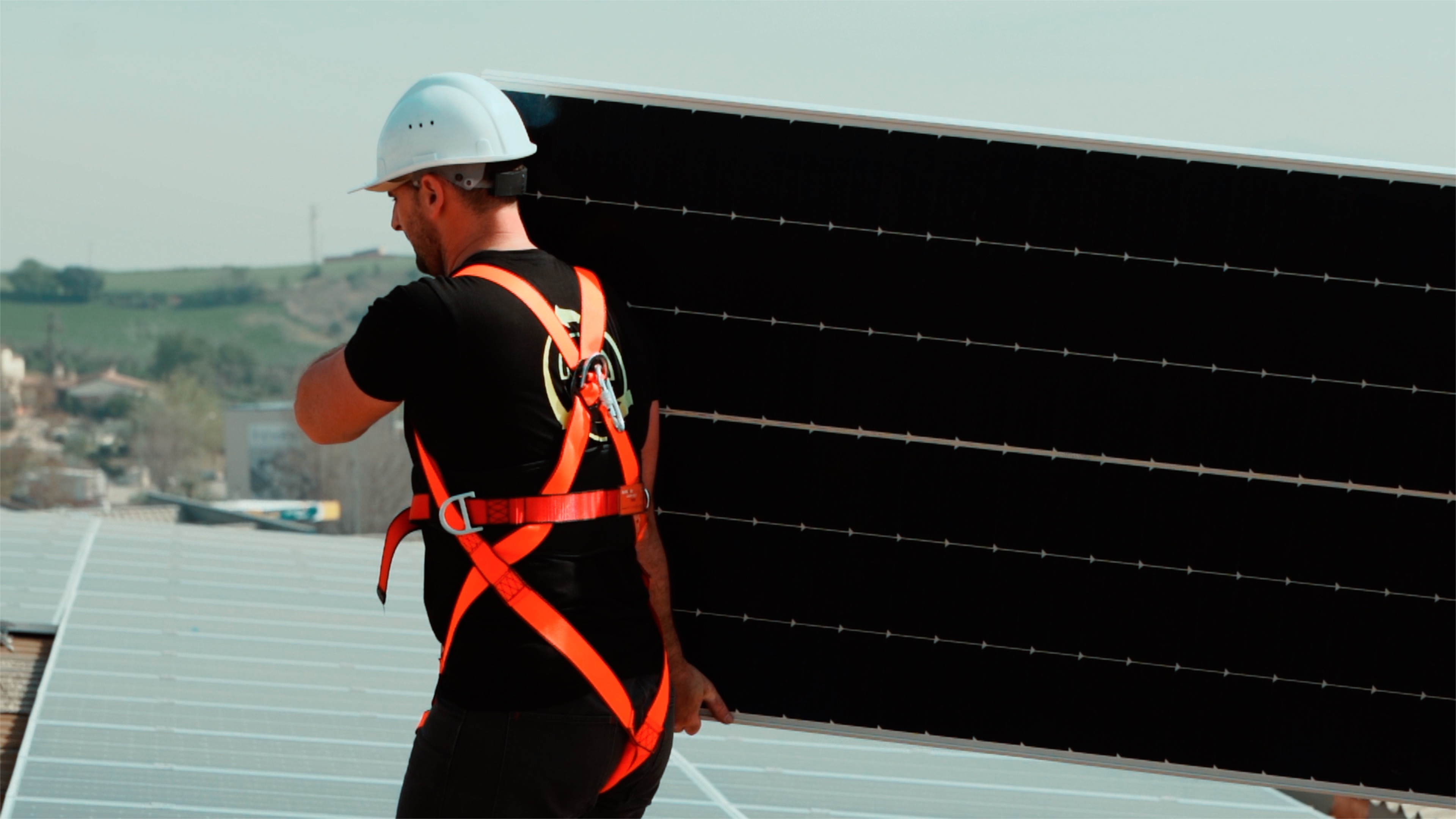 MOVIMENT DE MÒDUL SOLAR