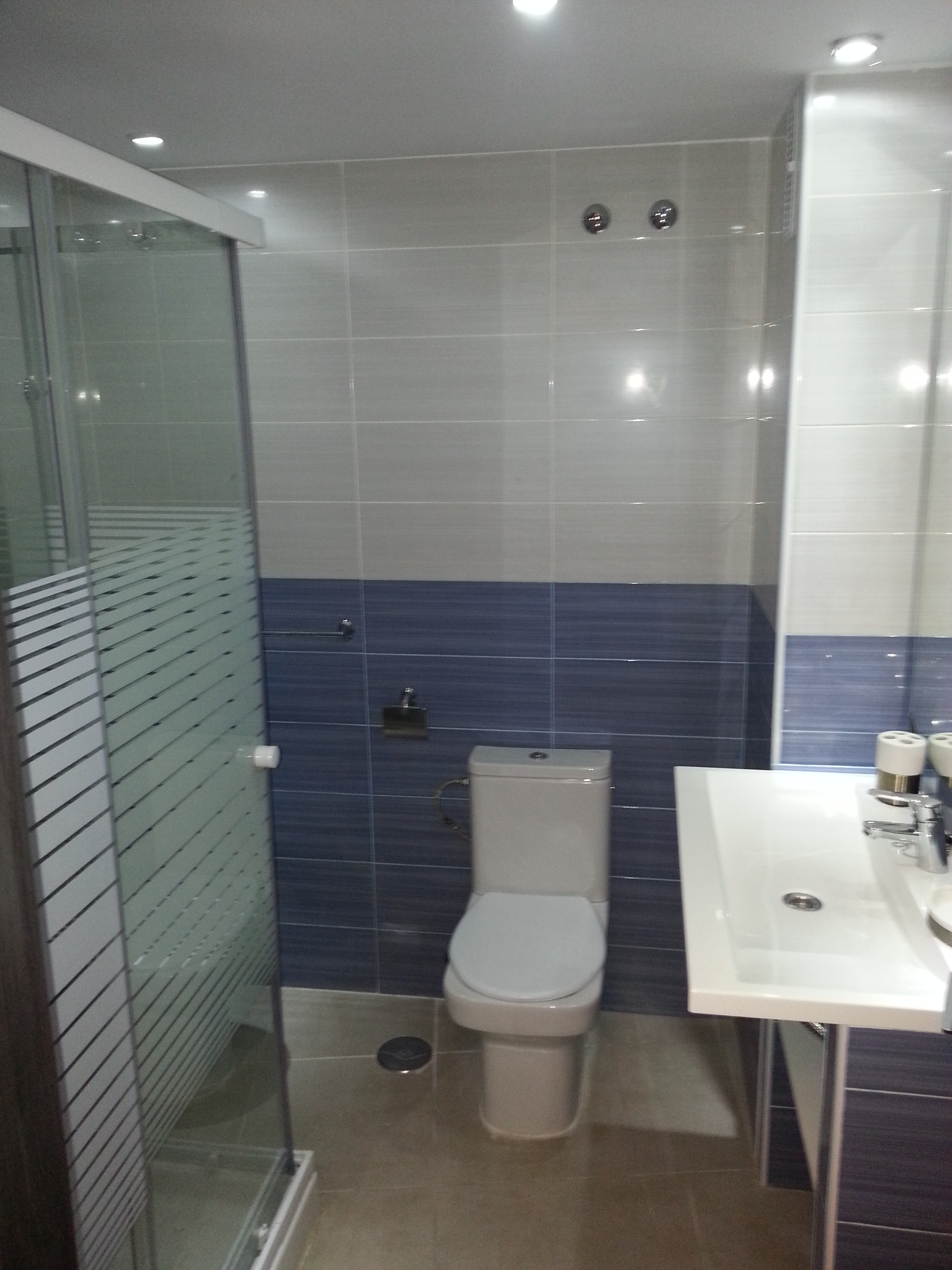 REFORMA DE APARTAMENTO EN BENHAVIS EN (BENALMADENA)