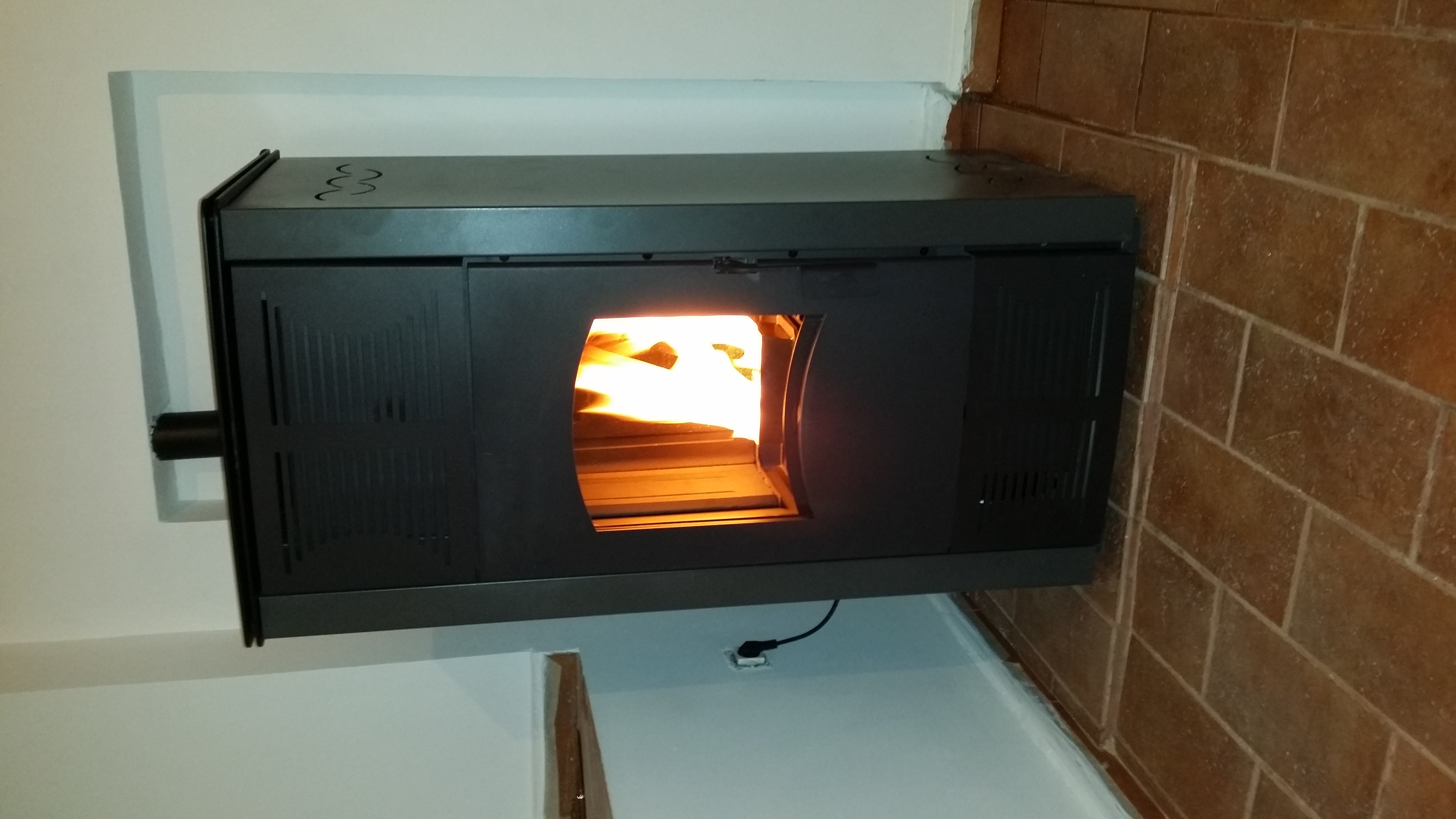 Hidroestufa de pellets