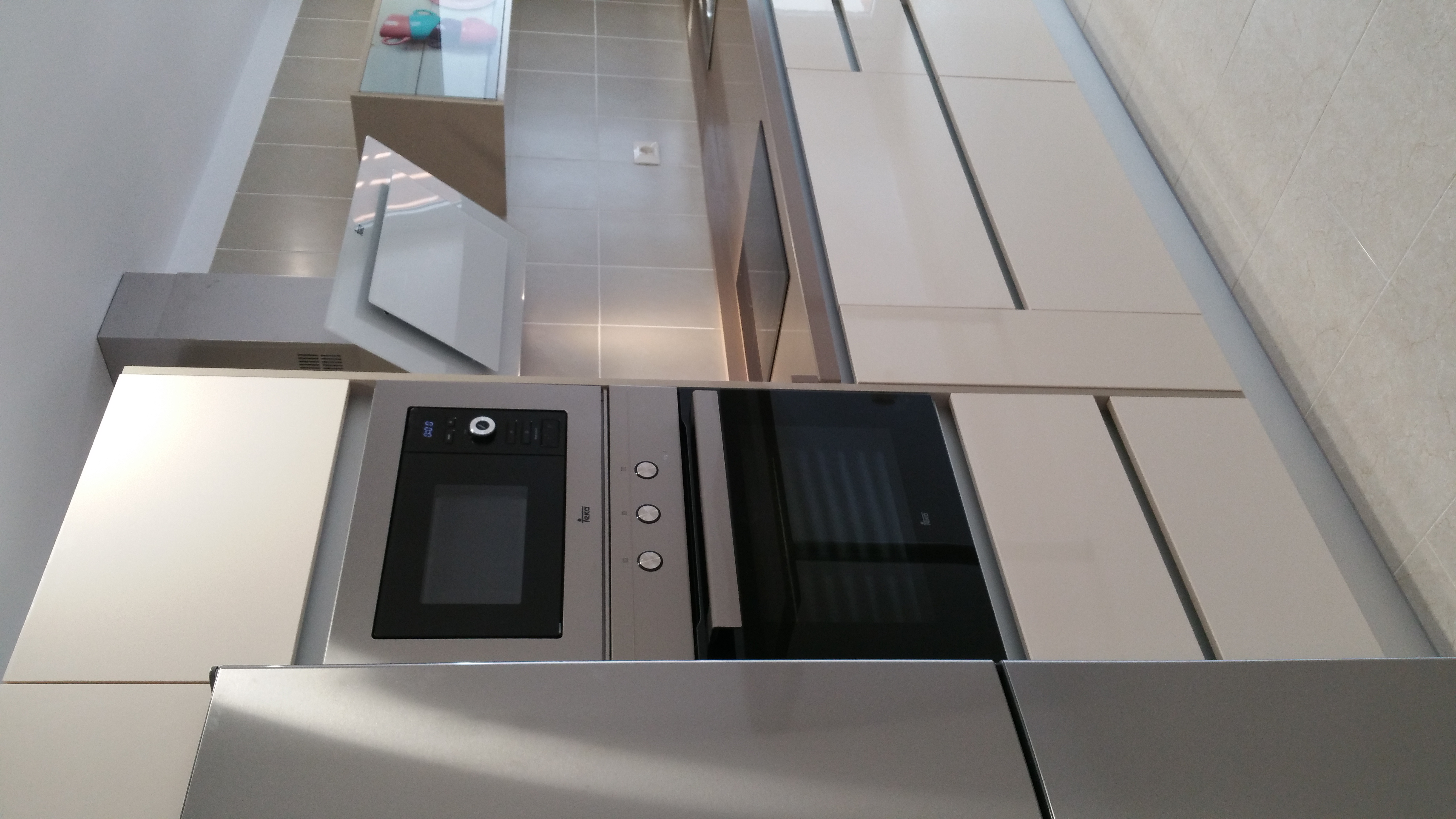 Cocina en ALTO BRILLO