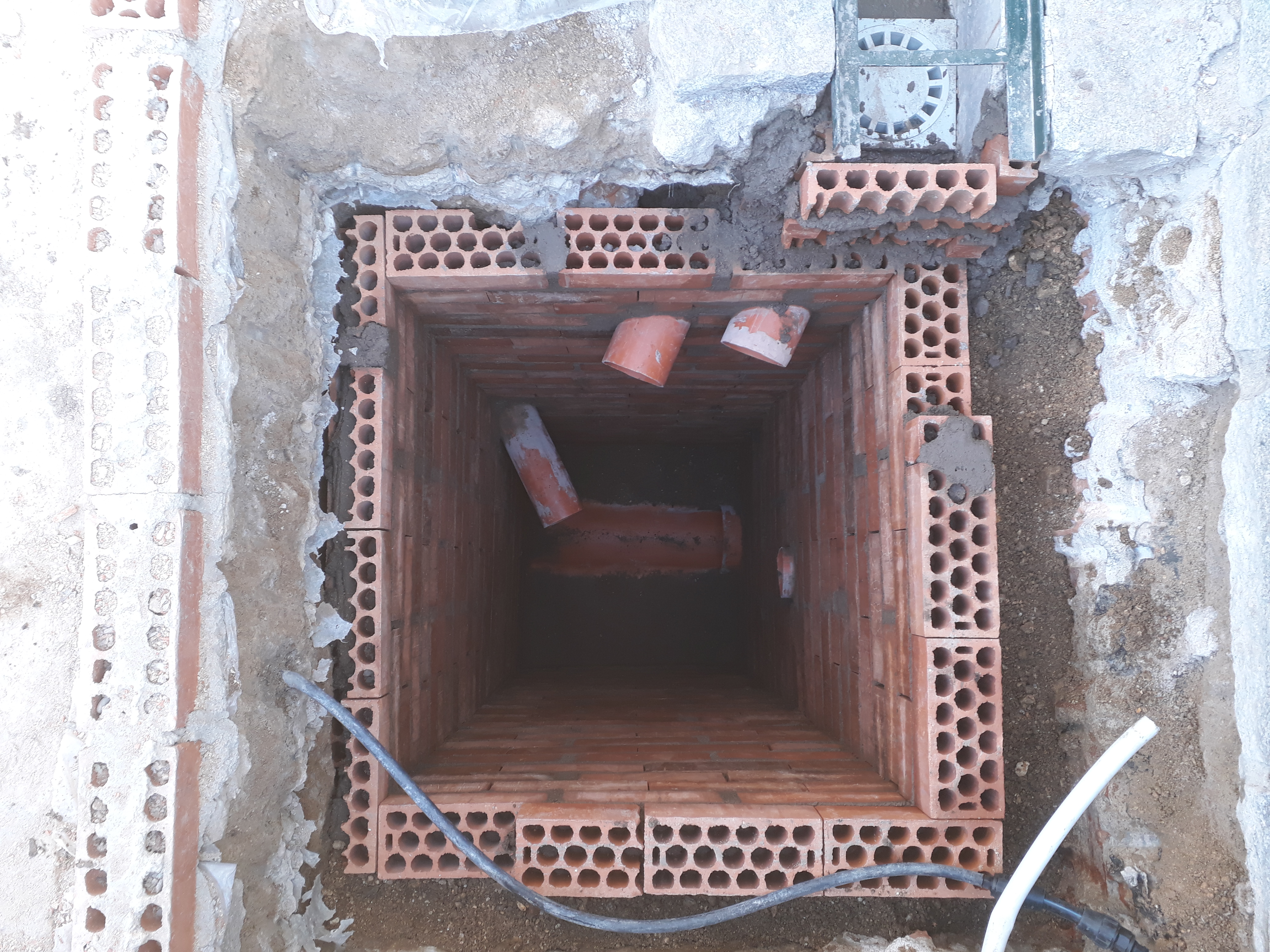 Proceso de construcción de arqueta 2