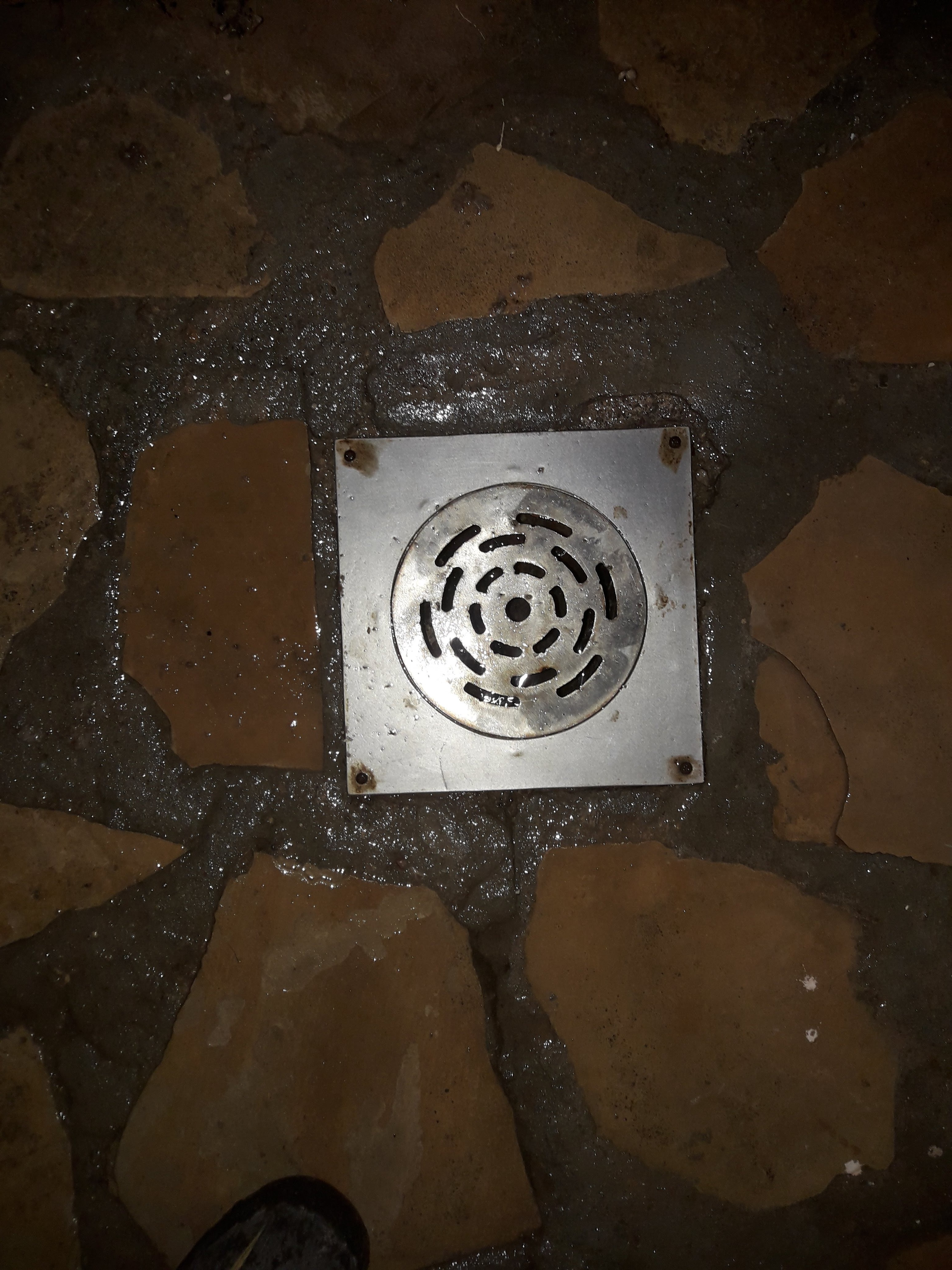 sifon de aguas pluviales