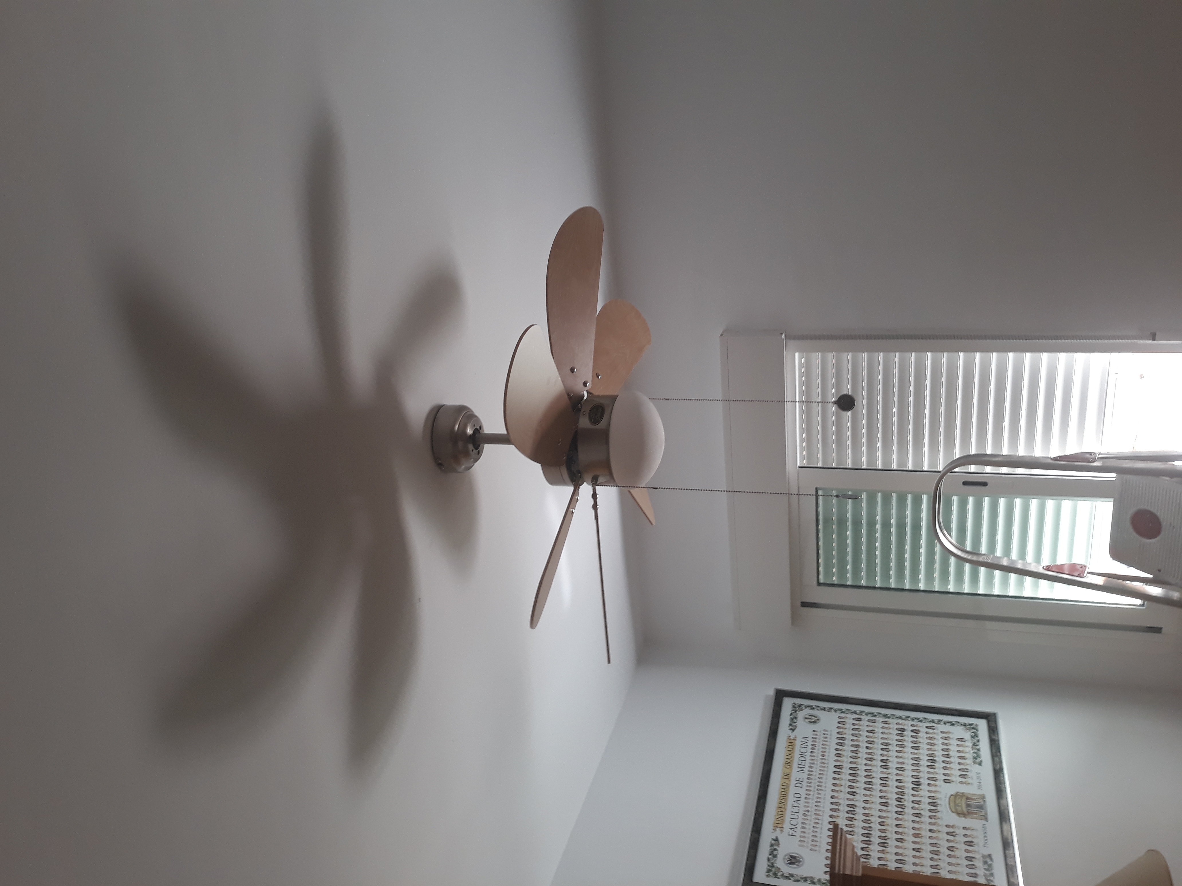 Montaje de ventilador.