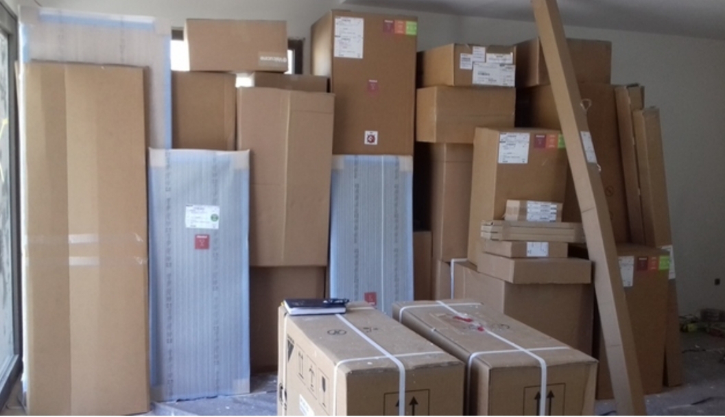 Envolvemos ,empaquetamos sus muebles y enceres