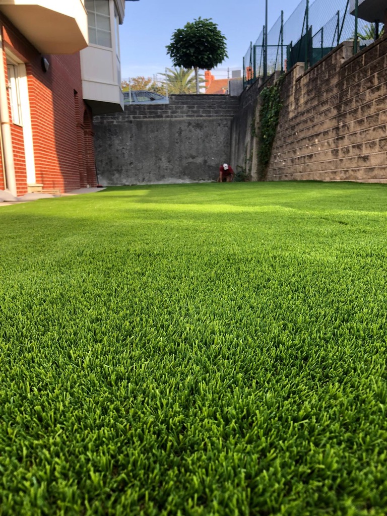 Césped artificial en Somo