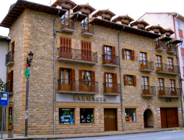 6 VIVIENDAS EN UHARTE