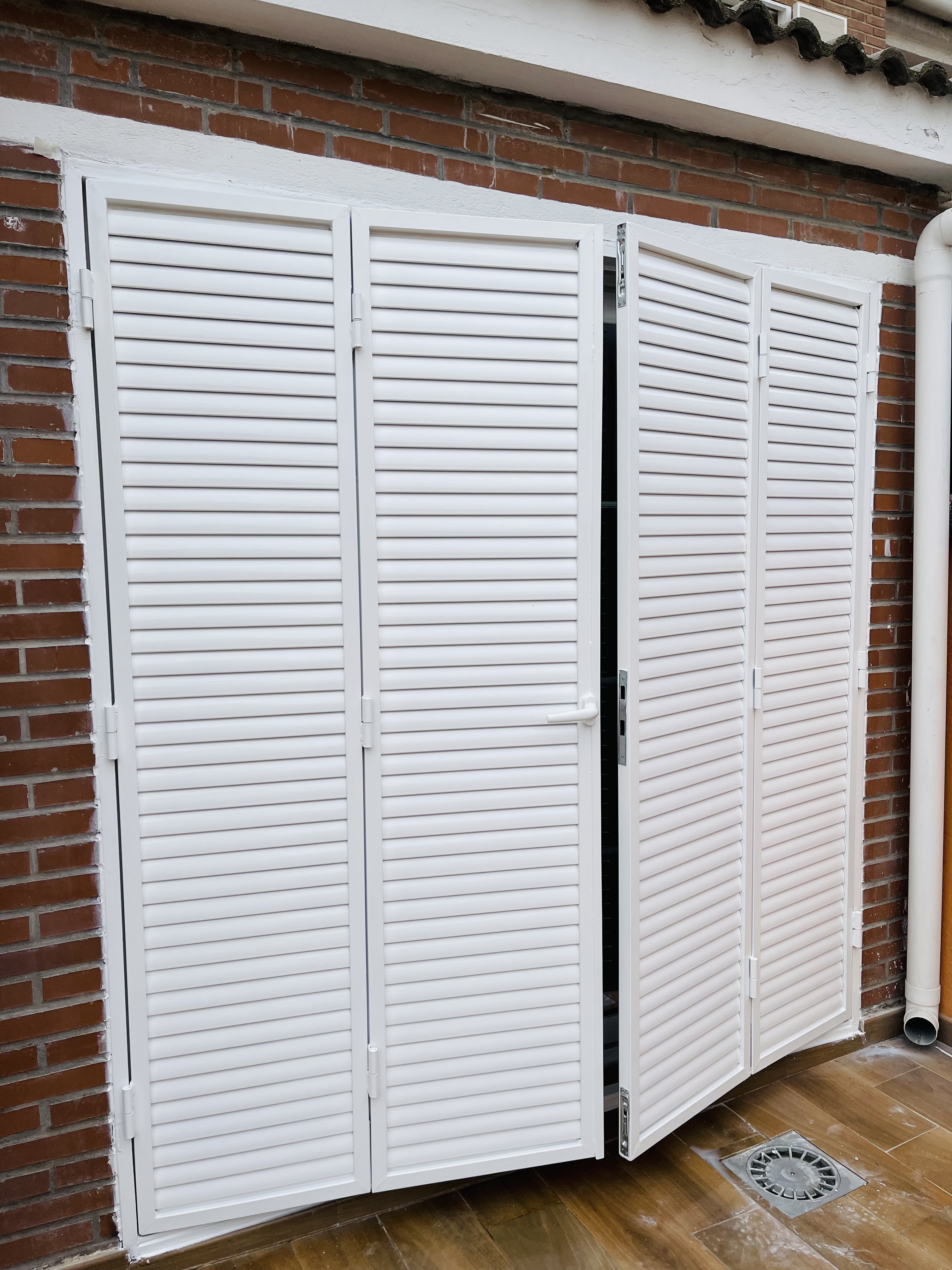 Fabricación Puerta de Lama elíptica