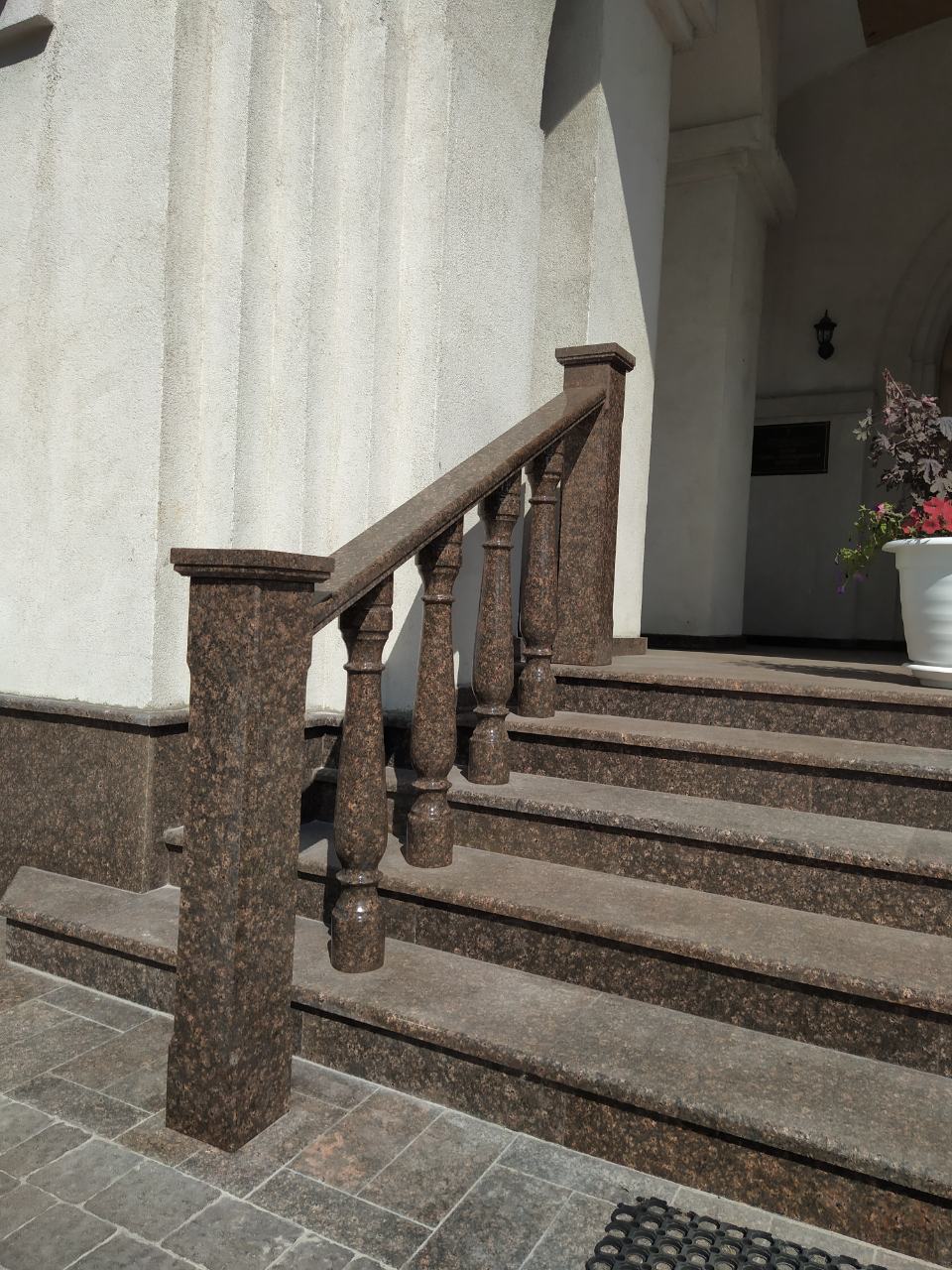 Barandilla y escalera