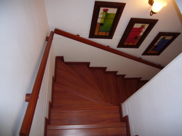 escalera en laminado