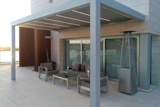 PERGOLA BIOCLIMATICA