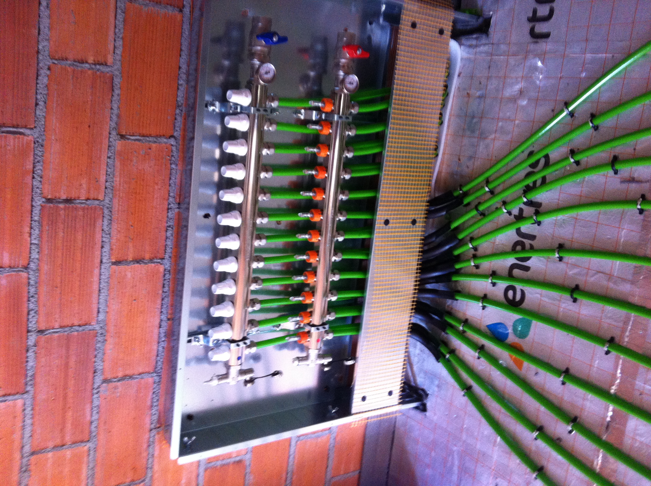 Armario colectores suelo radiante