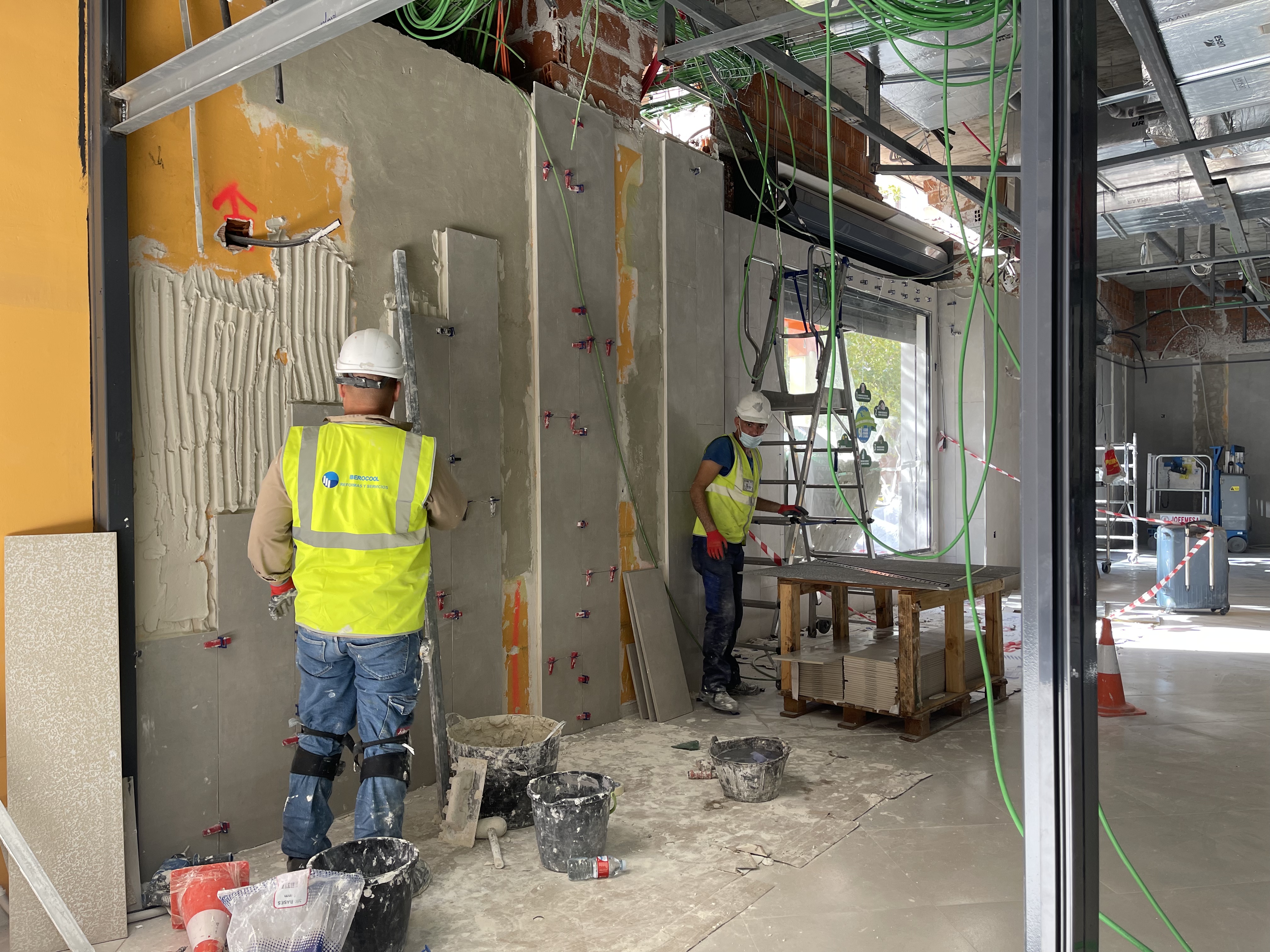 Trabajos de alicatado