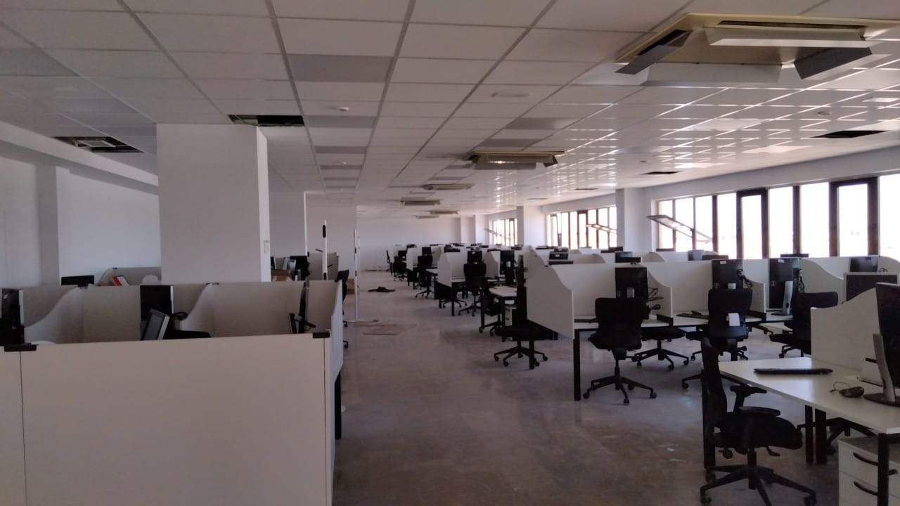 TECHOS DESMOTABLES EN GRANDES SUPERFICIES