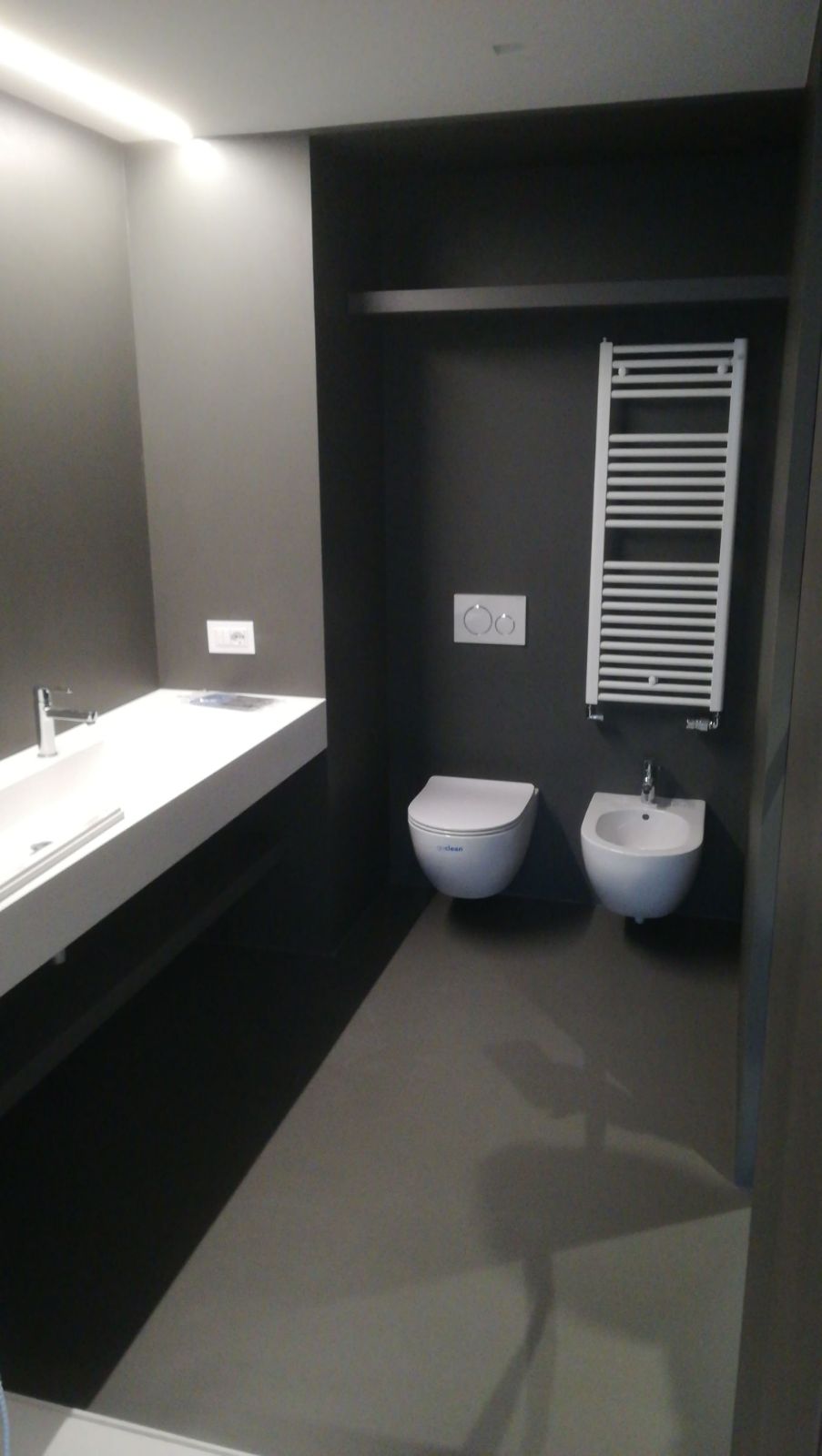 RENOVACION CON MICROCEMENTO