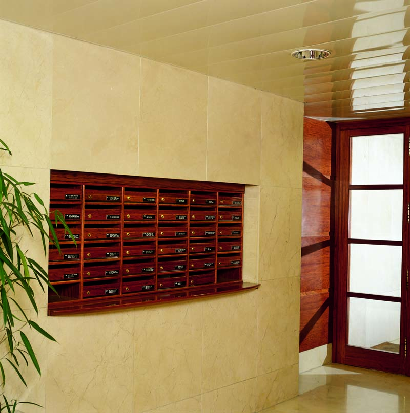 Buzones modelo Adriático