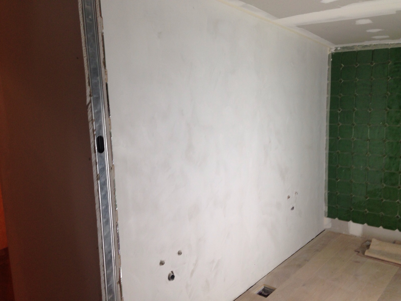 C.C. CORNER MICROCEMENTO 