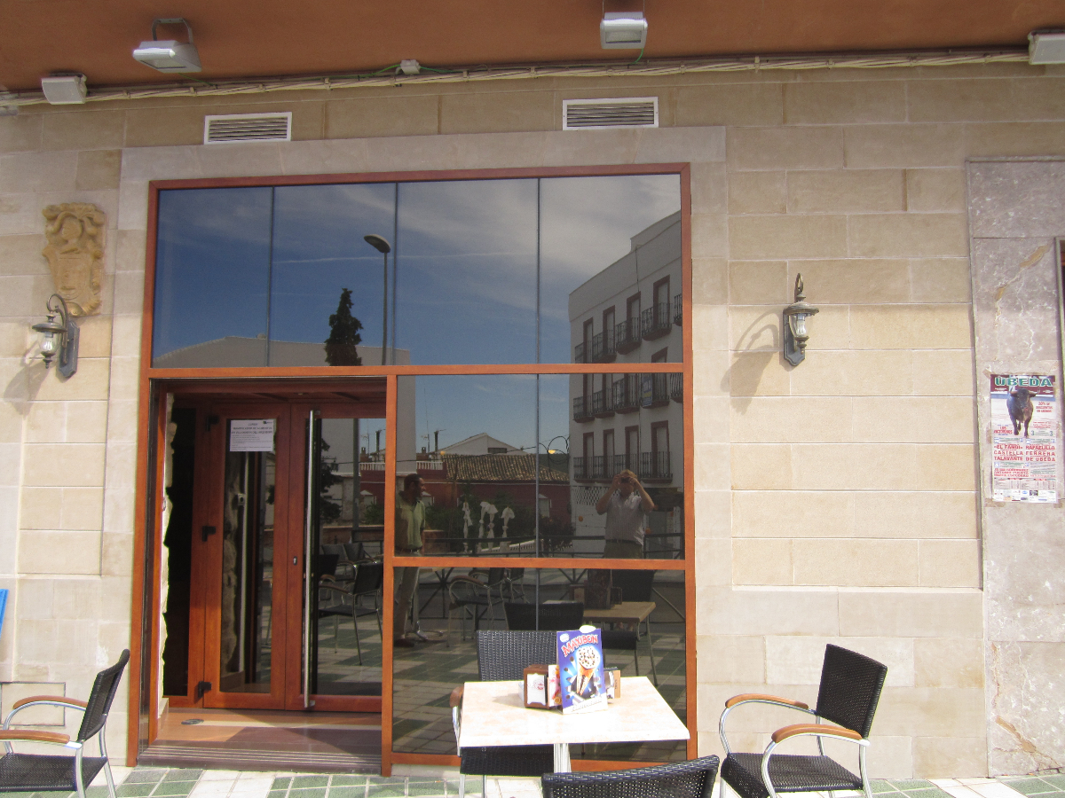 cafeteria la nave v.va del arzobispo 