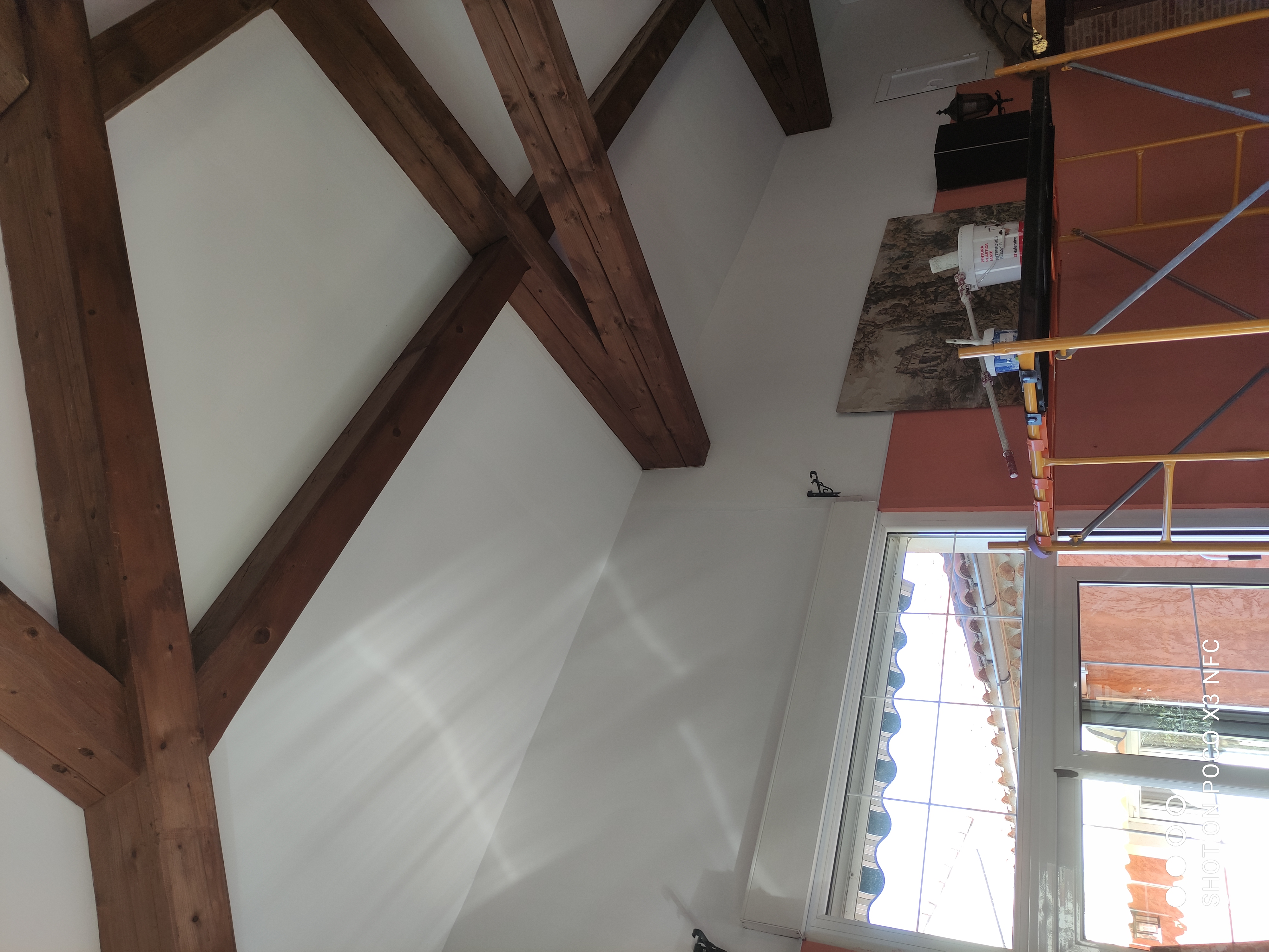 Pintura paredes y techo salón