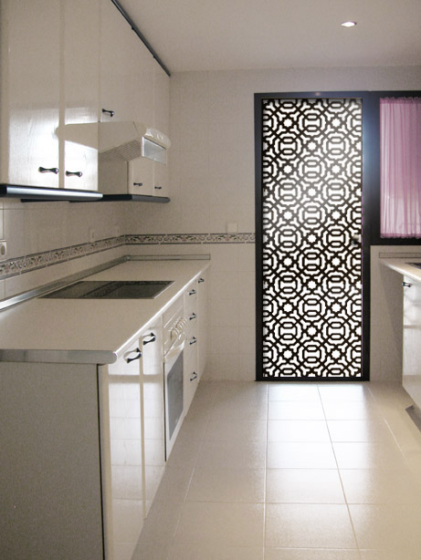 Celosía entre cristales