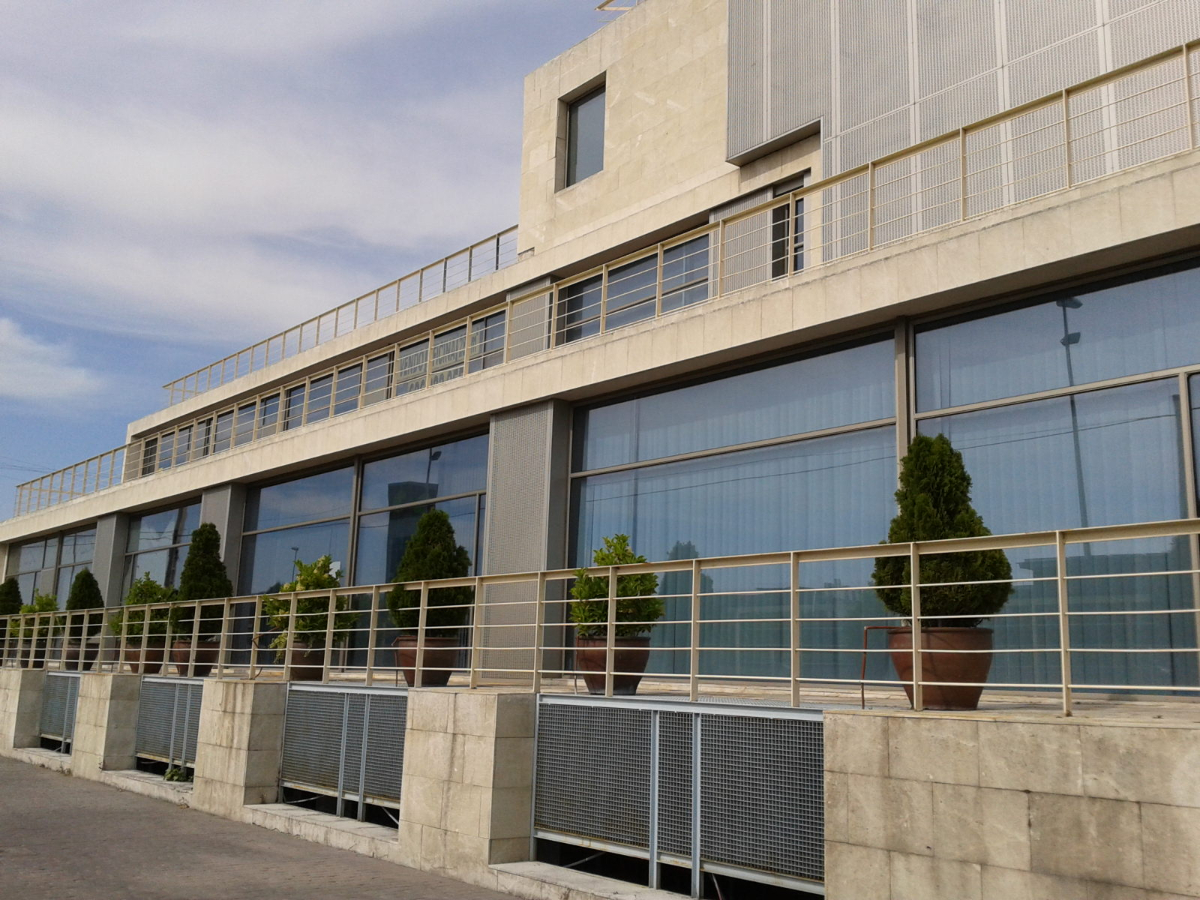 Cerrajeria de Edificio de Oficinas