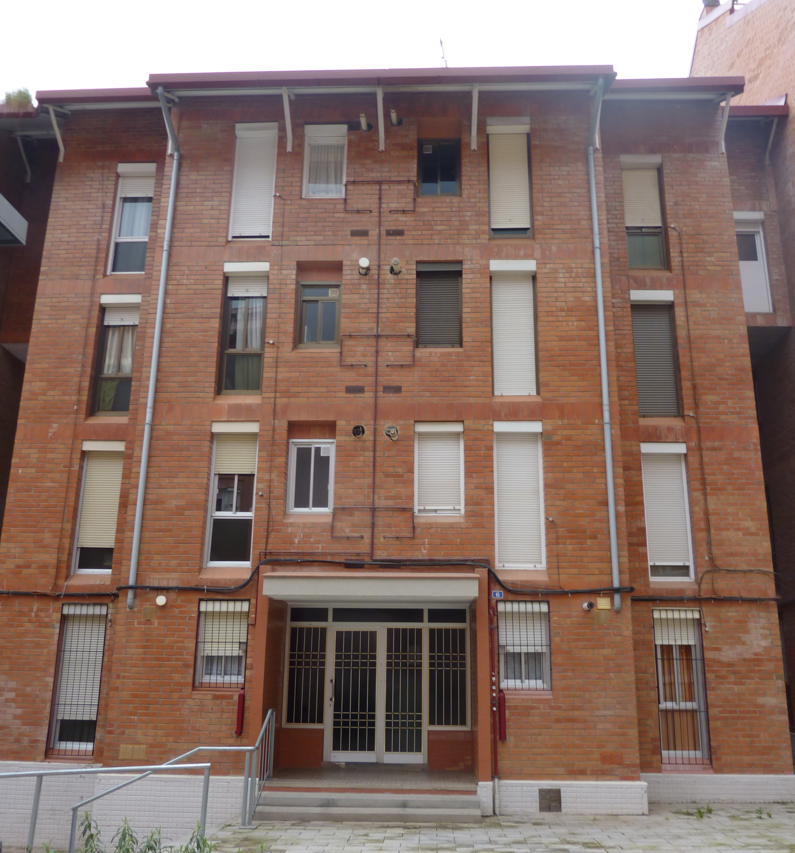 Certificado de eficiencia energética y cédula de habitabilidad de vivienda en Sabadell.