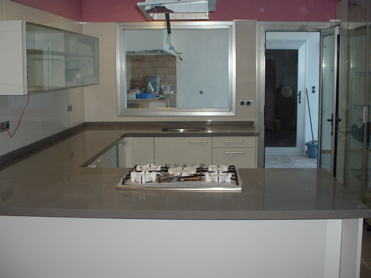 COCINA EN SILESTONE
