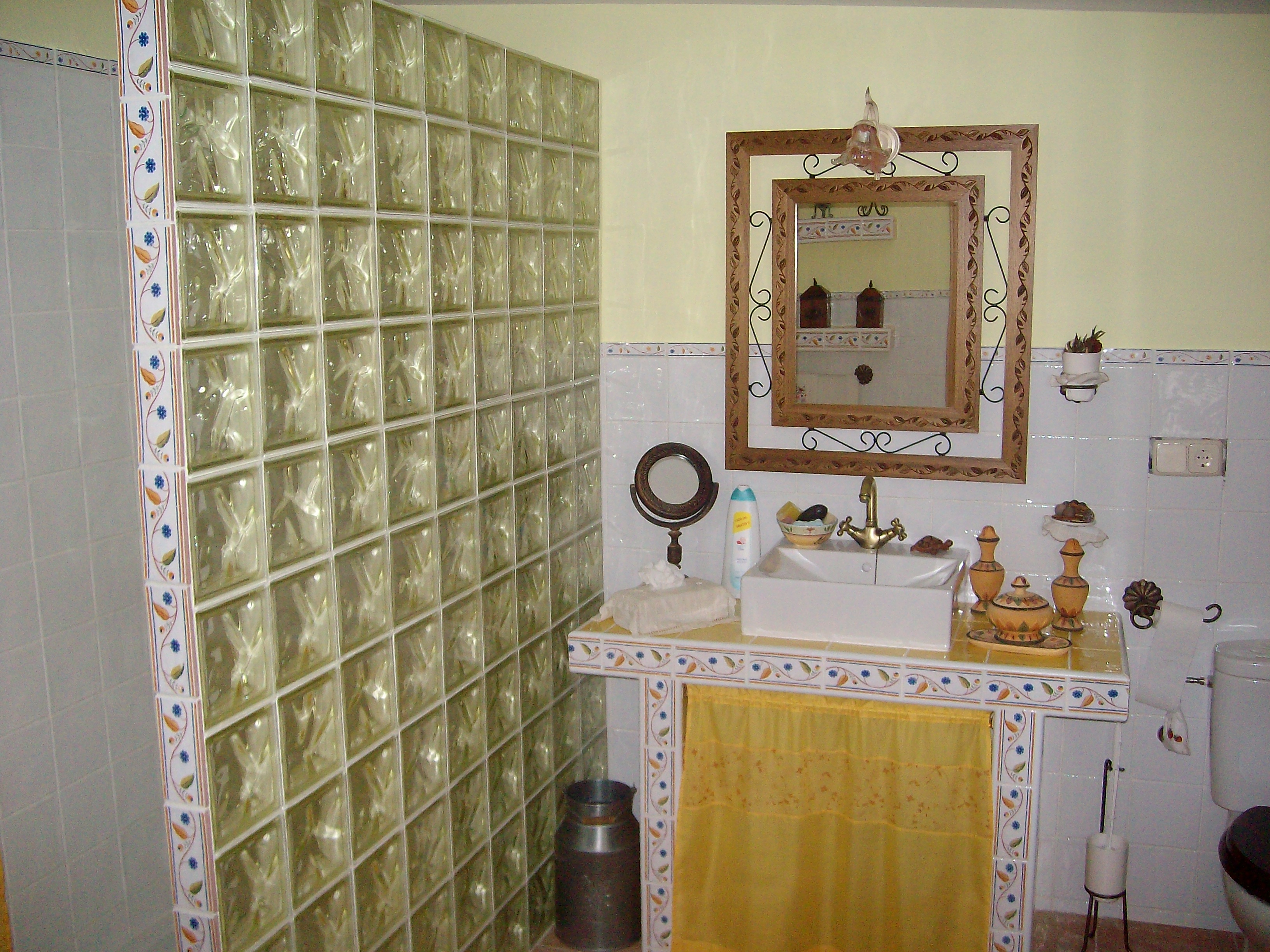 CUARTO DE BAÑO