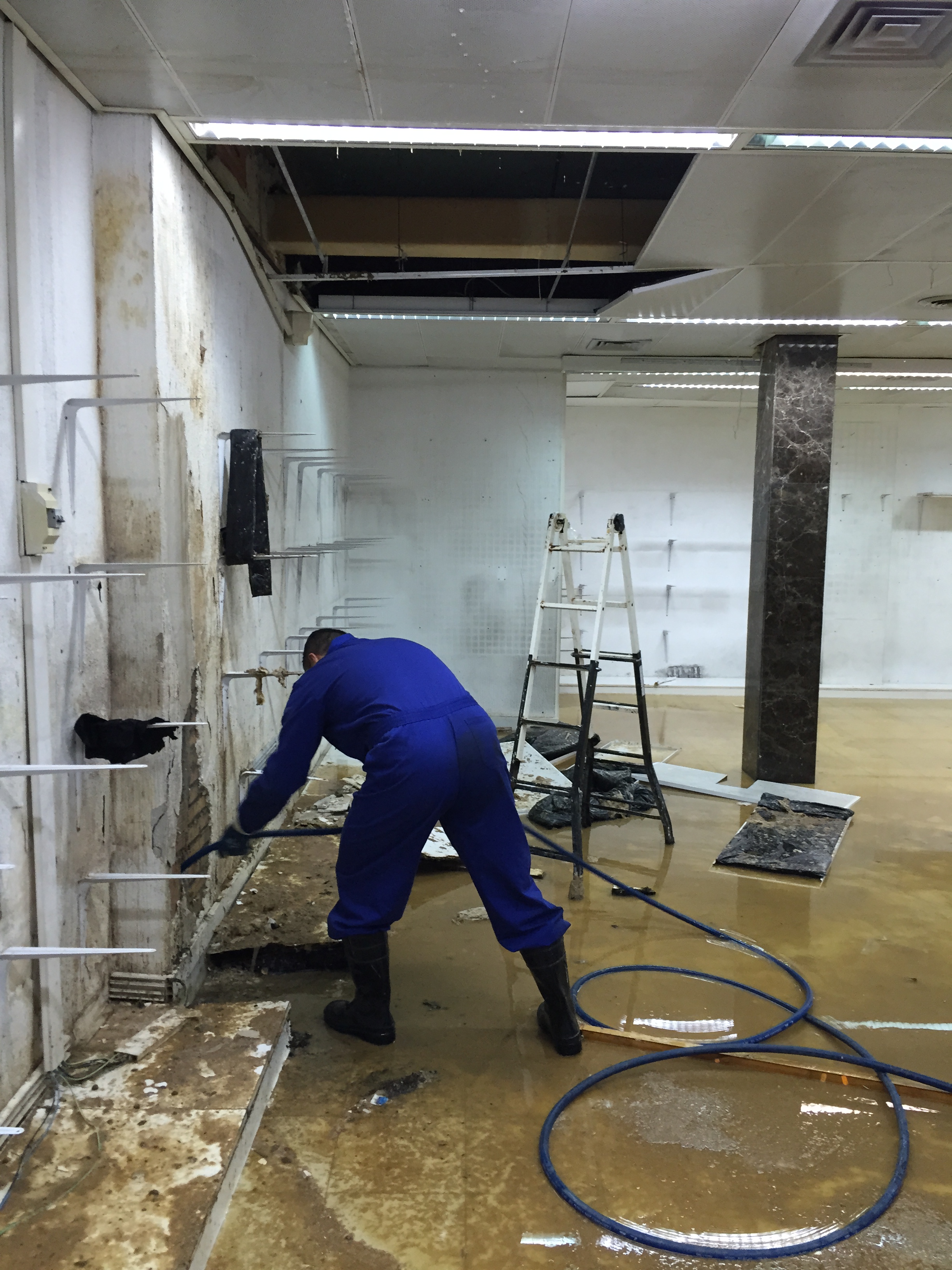 Desatascos de bajantes comunitarios