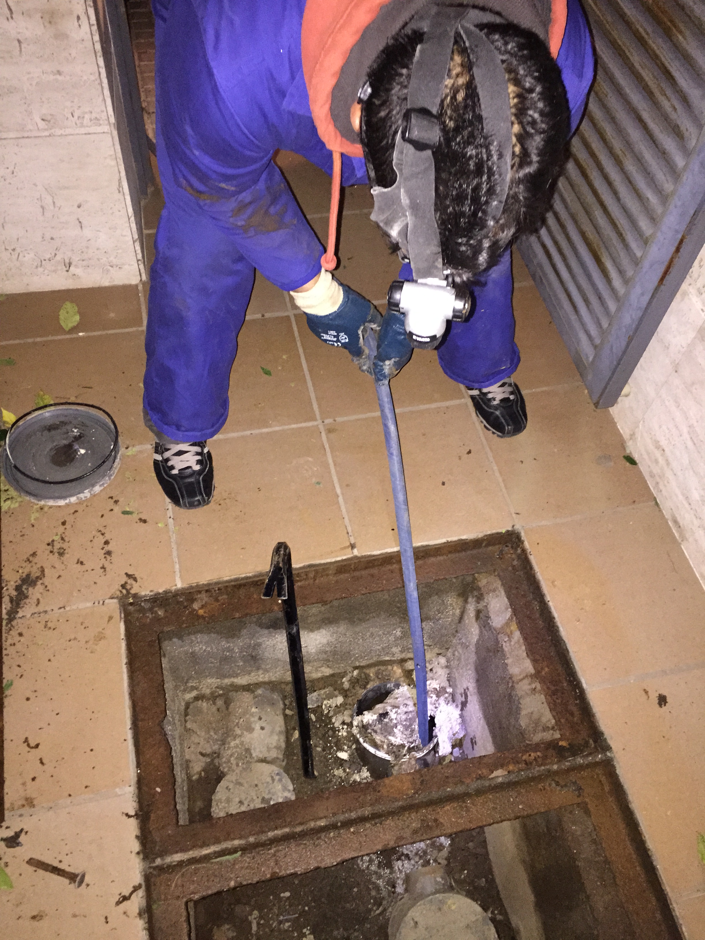 Desatasco de sifones y tuberías