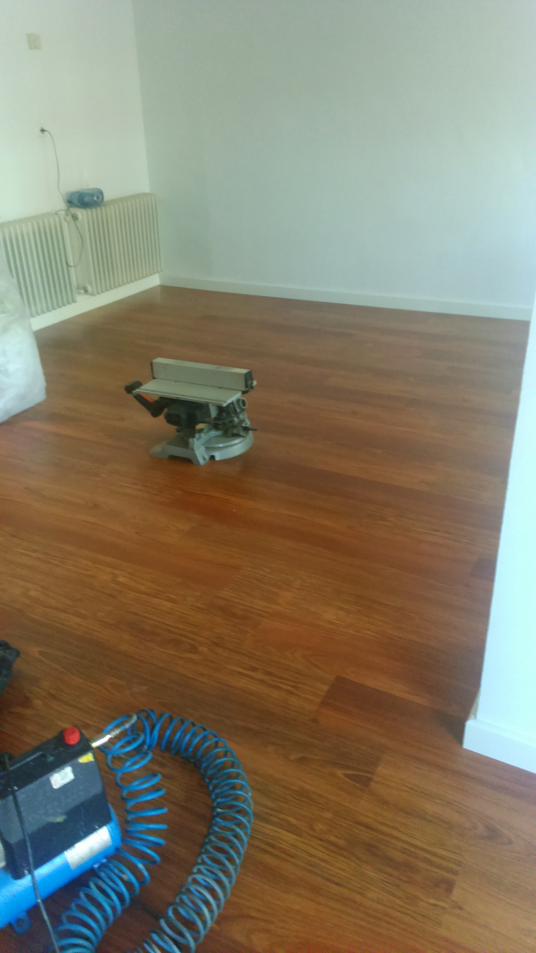 Tarima sintética de jatova