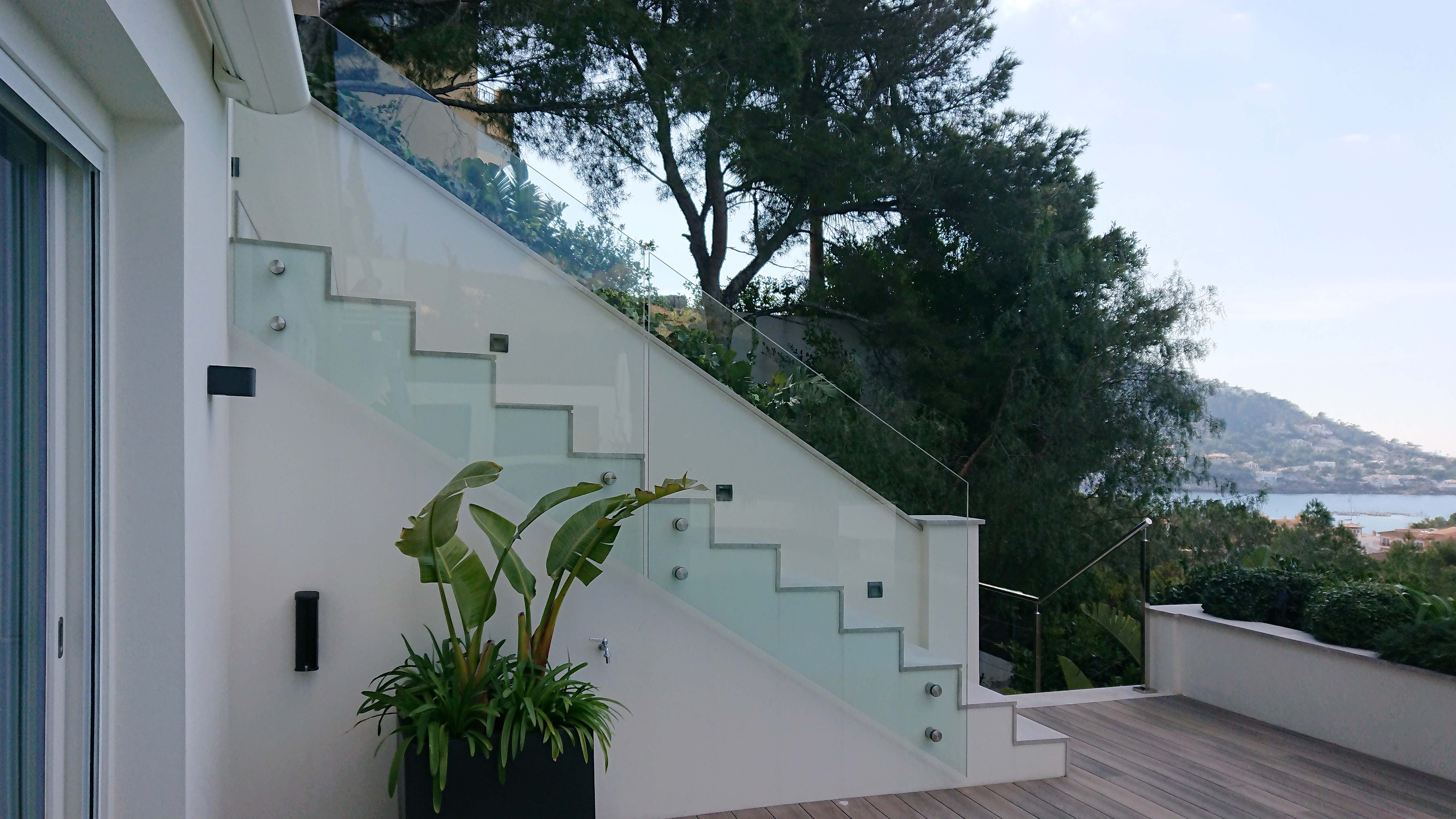 Barandilla de protección para escalera