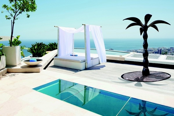 Ducha con microclima y cromoterapia