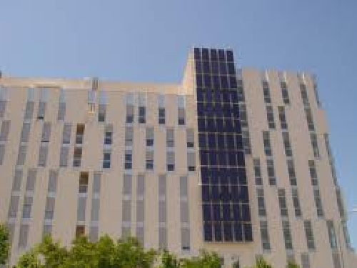 Edificios y urbanizaciones.