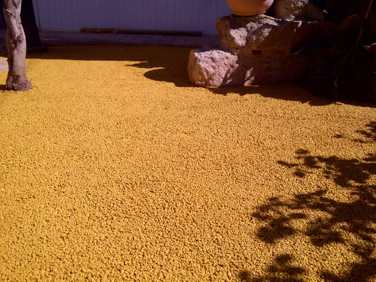 Ejecución de pavimento drenante decorativo