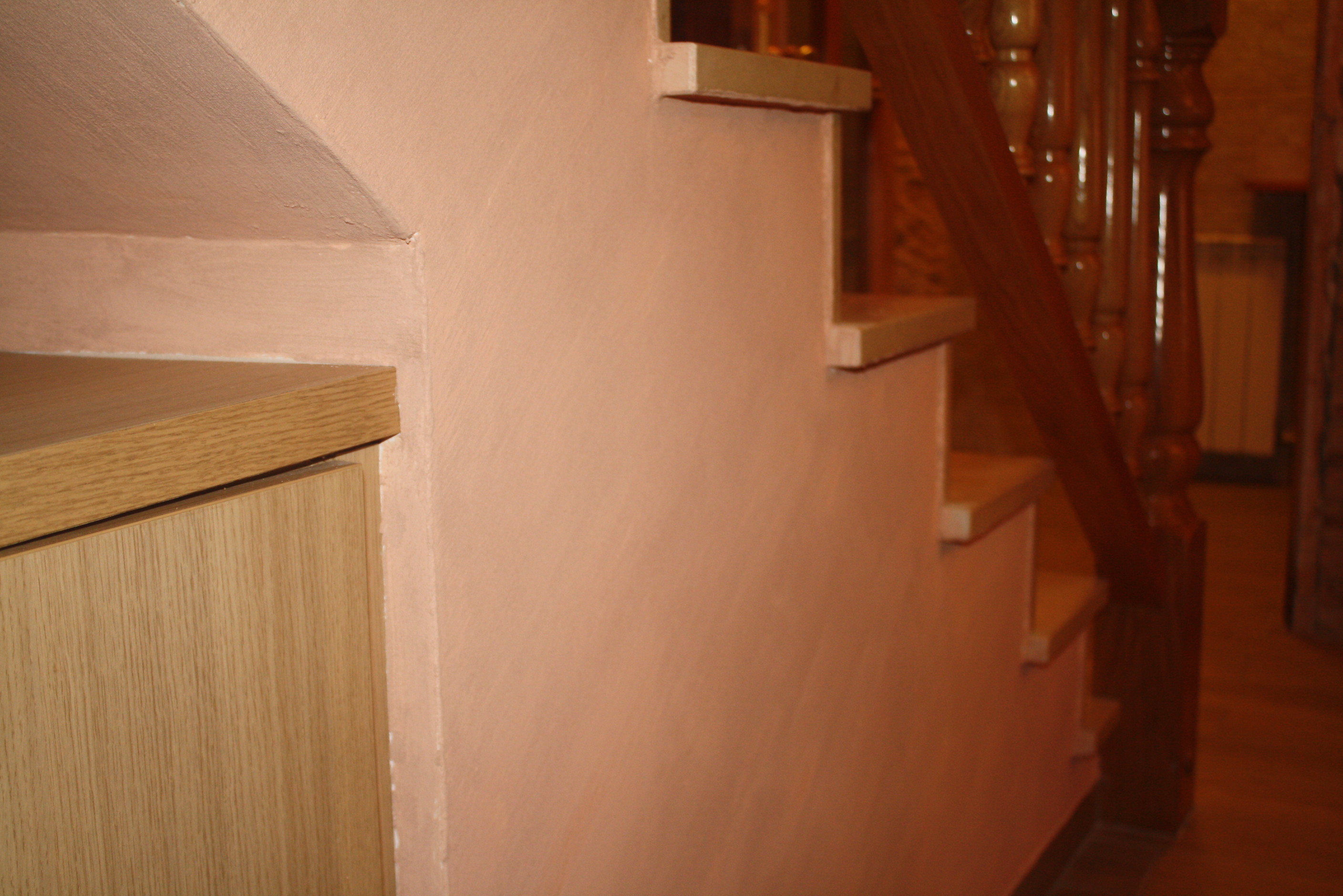 escaleras con pintura decorativa