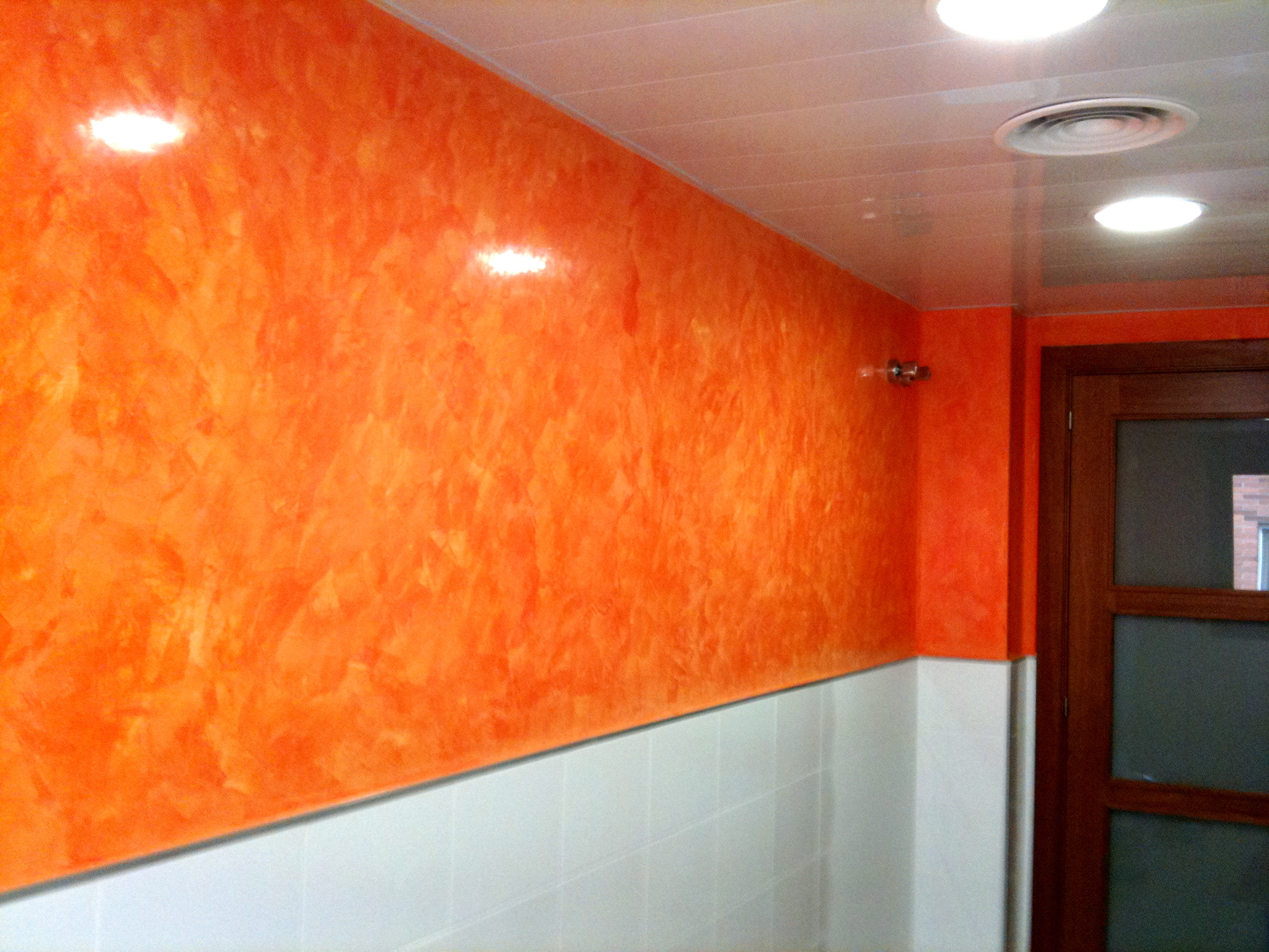 ESTUCO VENECIANO CON CERA