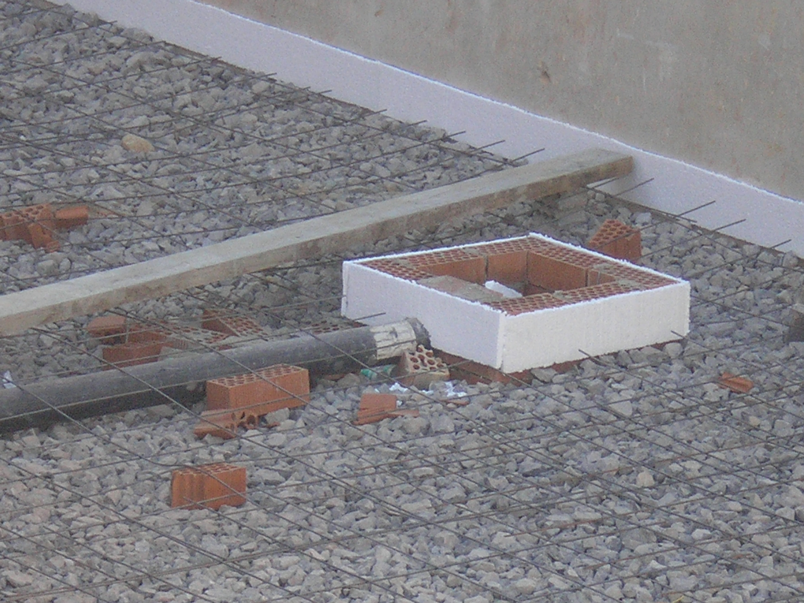  FASE  CIMENTACION Y ESTRUTURA EDIFICIO 8 VIVIENDA EN MASAMAGRELL