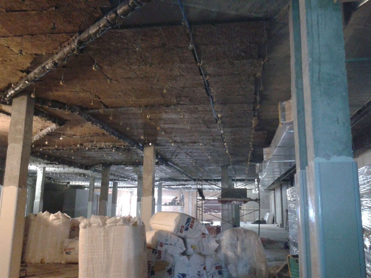 Insonorizacion supermercado DIA% en barbate