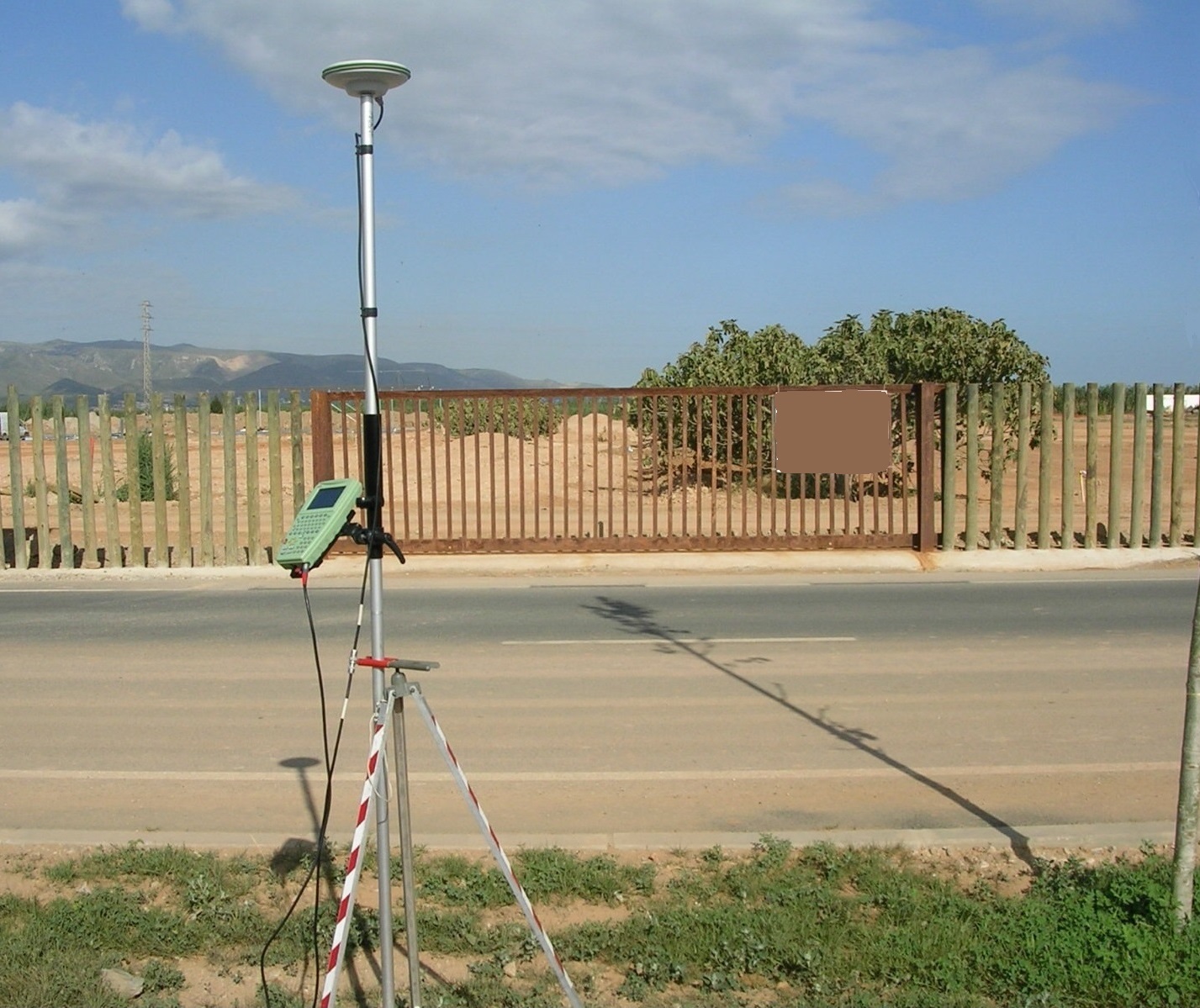 Cursos de topografía, SIG, CAD, cartografía, geodesia, GPS y teledetección a medida