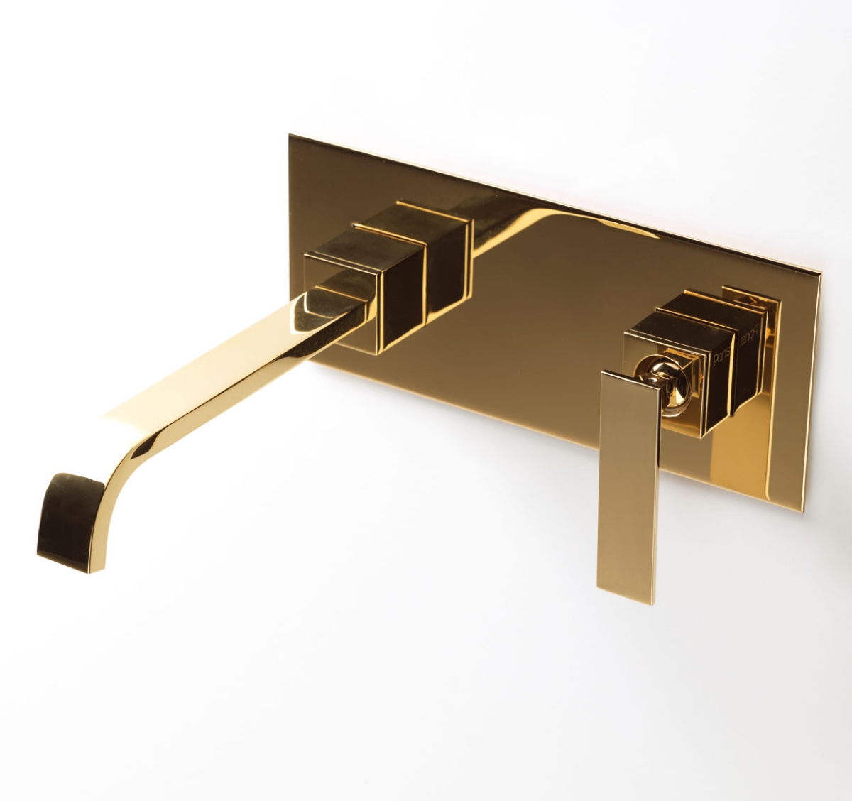 griferia de lujo en dorado de ponsi