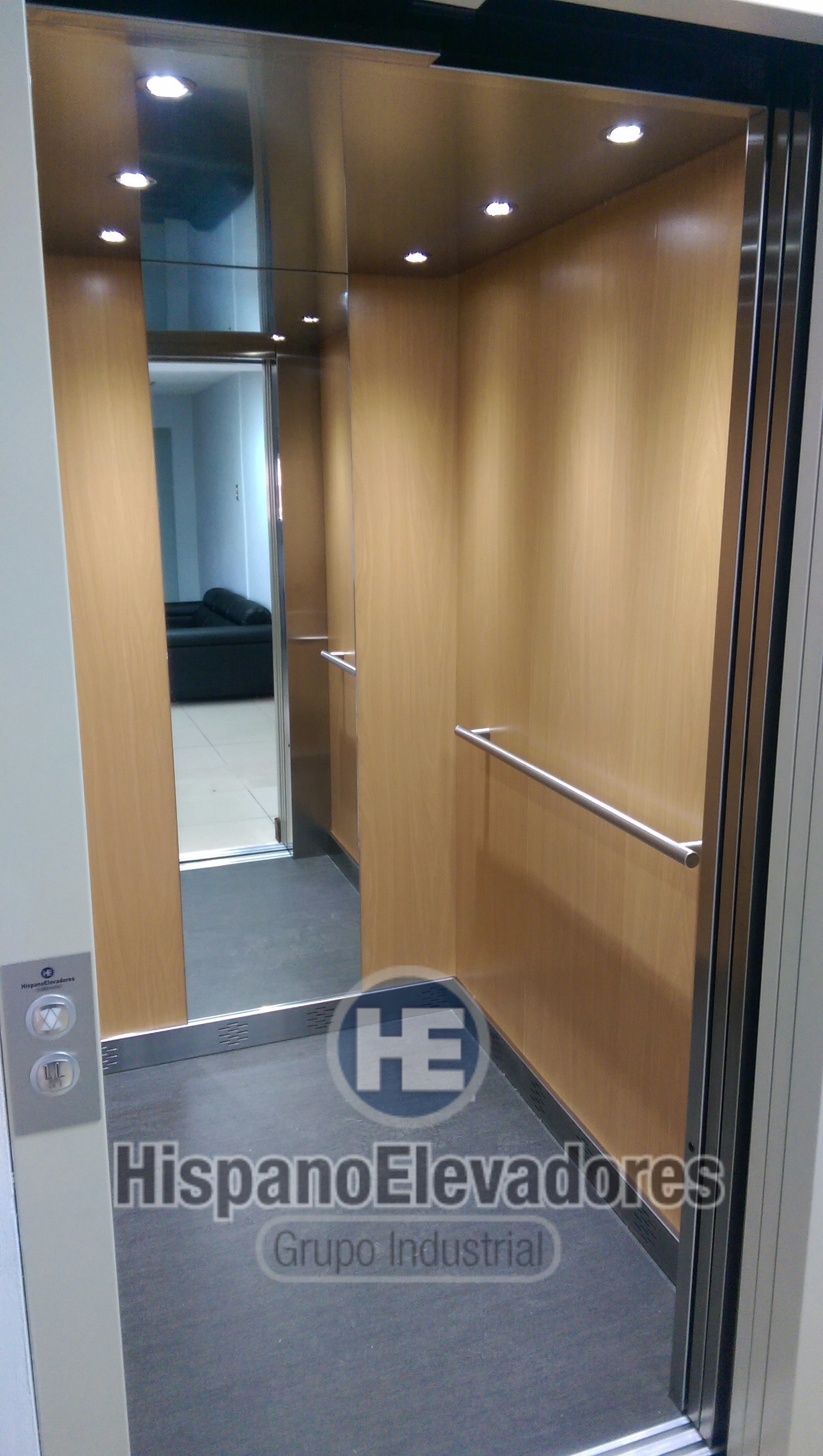 Cabina ascensor Hispanoelevadores