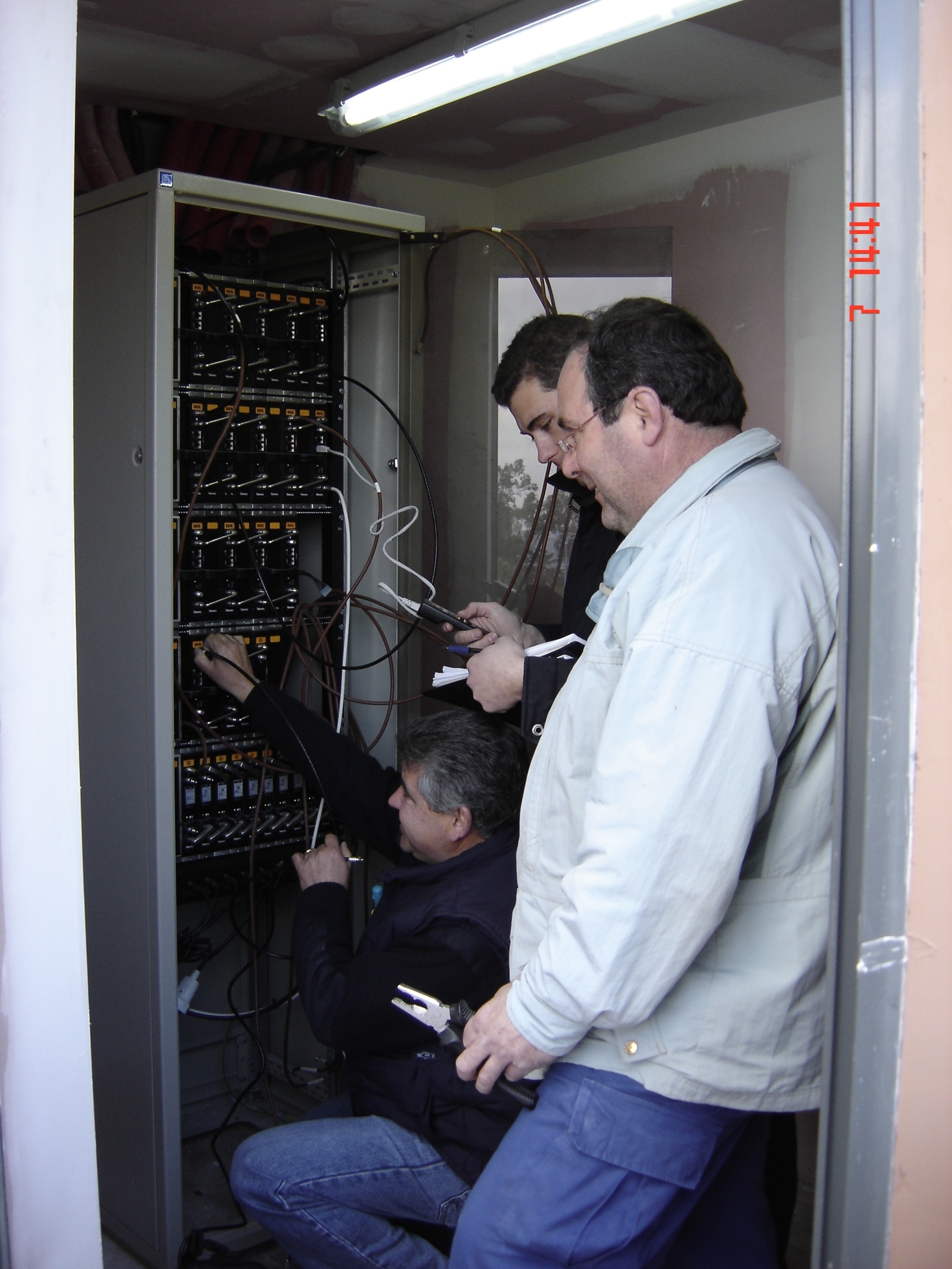 INSTALACIÓN DE CABECERA ICT CON TRANSMODULADORES